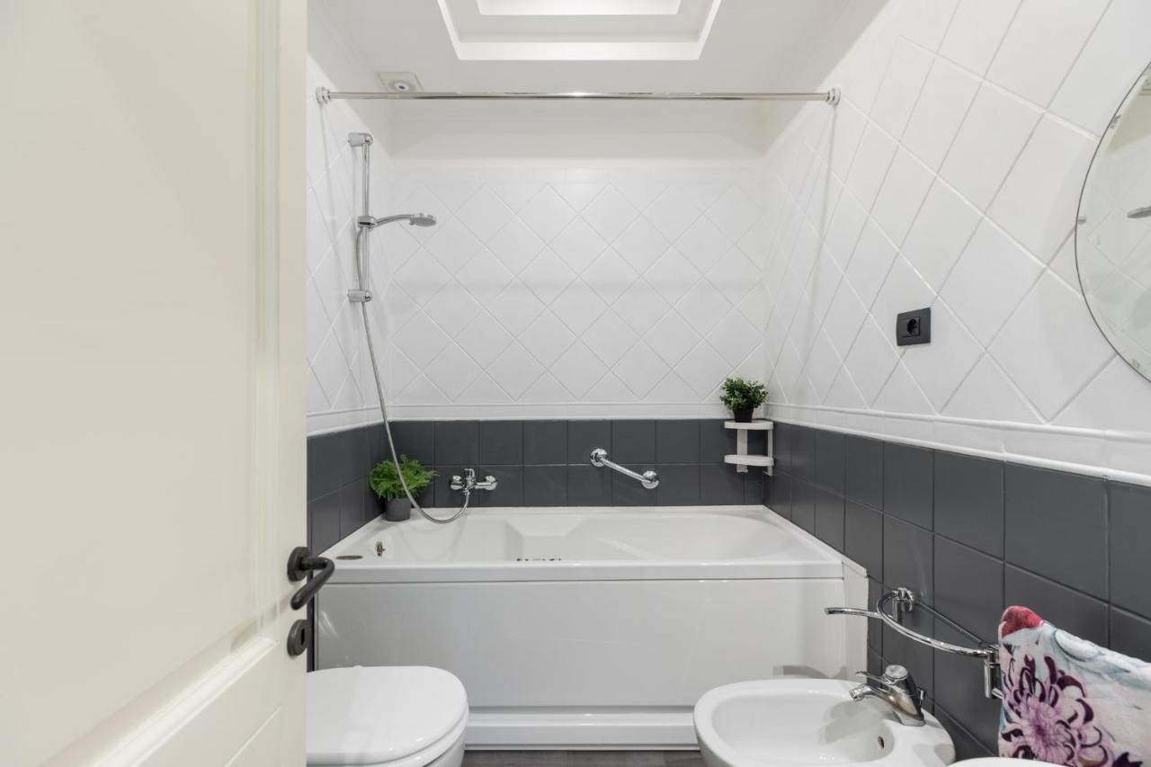 Iflat Veneto Area'S Penthouse Apartamento Roma Exterior foto